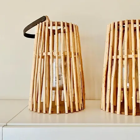 Apartament Ruim, Lichtrijk Met Groot Terras Uitstekend Gelegen In